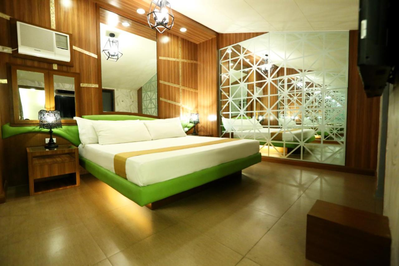 Hotel Ava Cuneta Pasay Zewnętrze zdjęcie