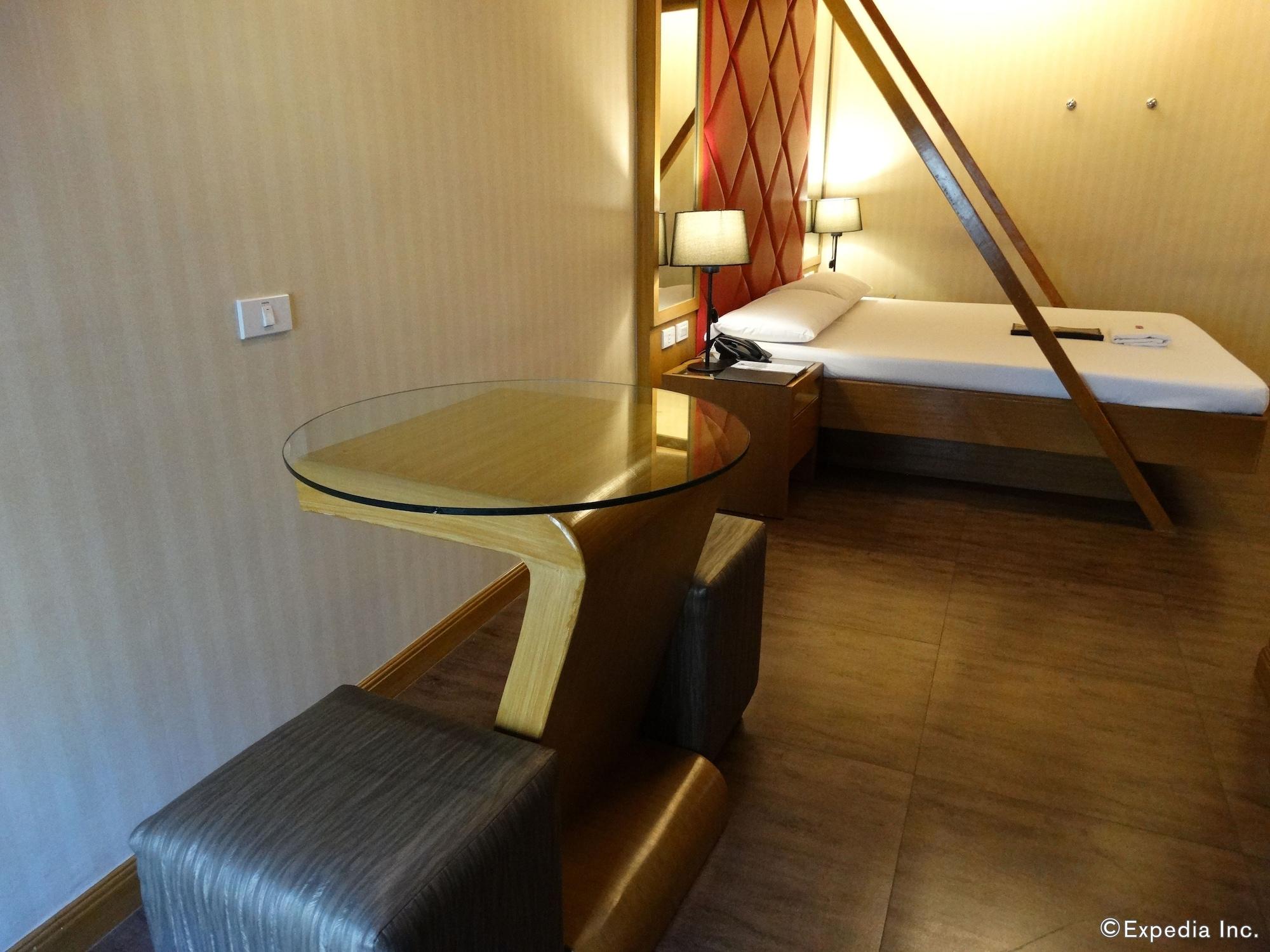 Hotel Ava Cuneta Pasay Zewnętrze zdjęcie
