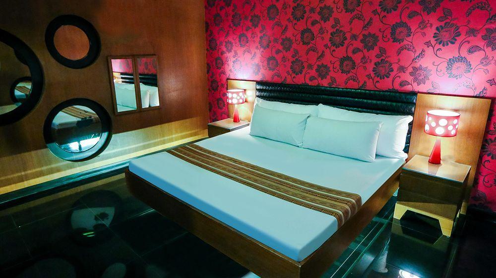 Hotel Ava Cuneta Pasay Zewnętrze zdjęcie